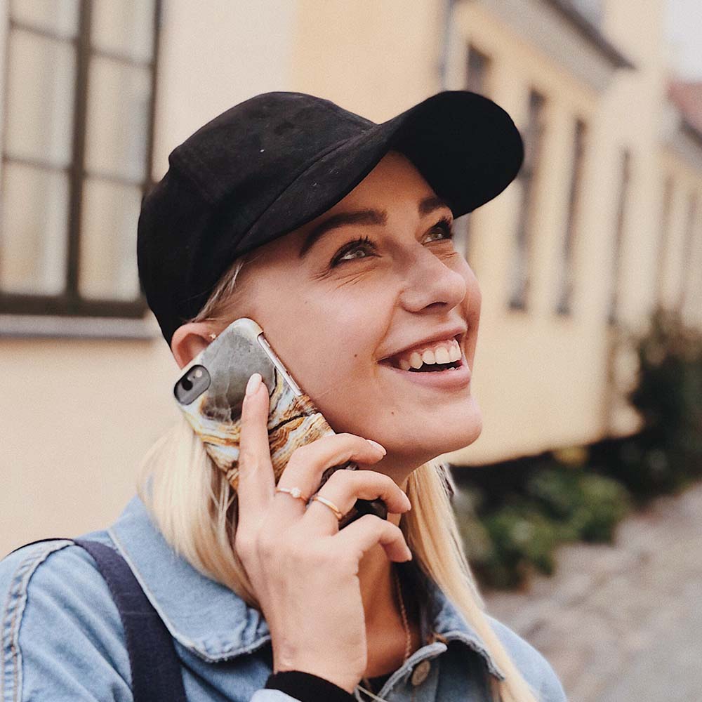 portrait-H7LDSYX.jpeg digit-gen